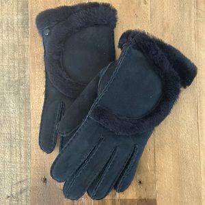 UGG Luxe Genuine Shearling Black Gloves tech friendly